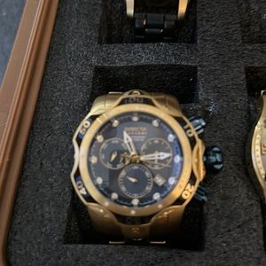 This is a collectible Invicta watch selling separately for $200 each $1000 for 6
